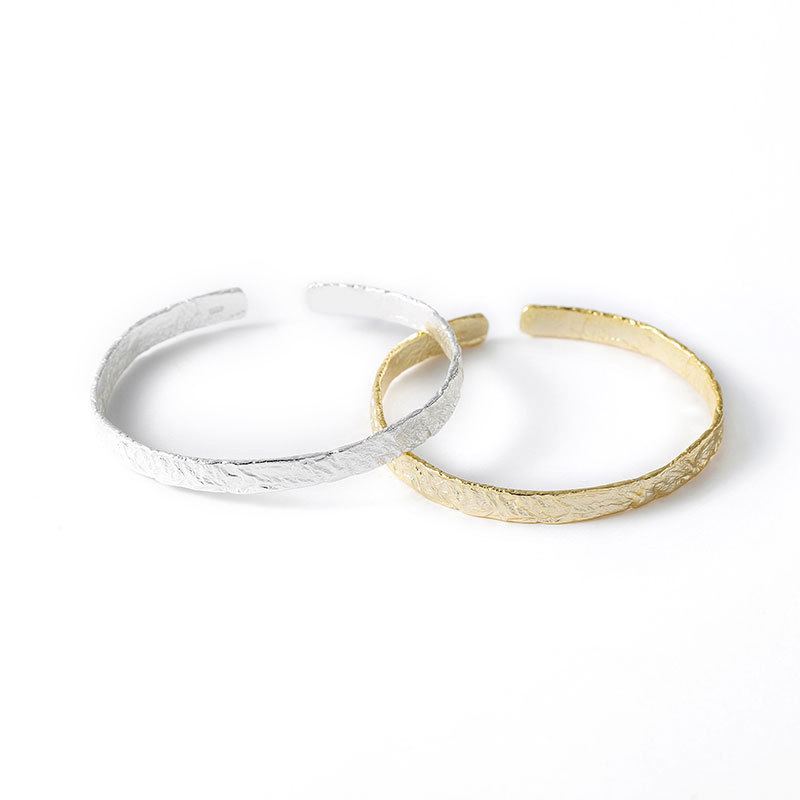 S925 Sterling Silver Minimalist Textured Bangle - Image 2