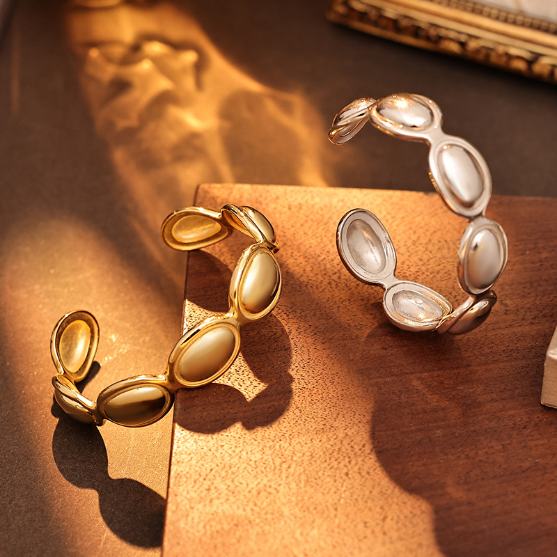 S925 Sterling Silver Oval Bangle - Image 2