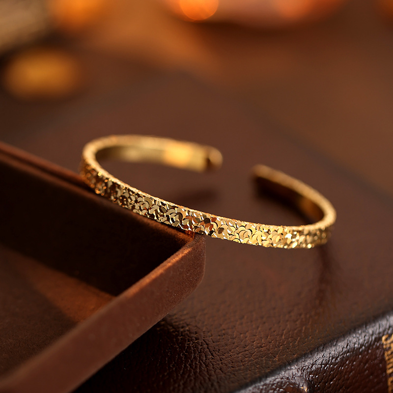 S925 Sterling Silver Glittering Crushed Ice Bracelet - Image 2