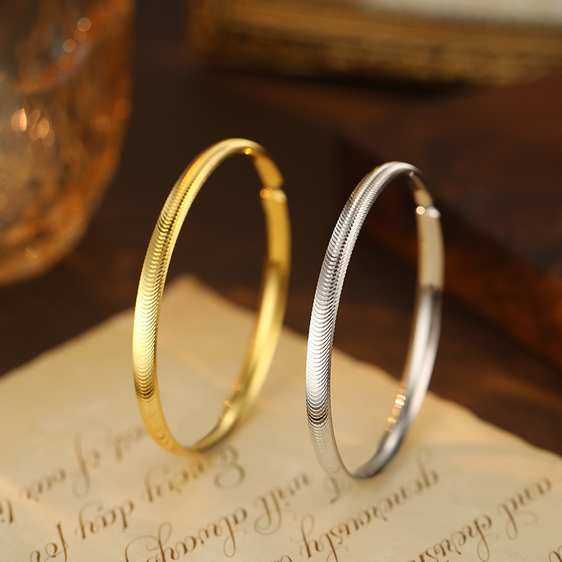 S925 Sterling Silver Brushed Finish Bracelet - Image 2