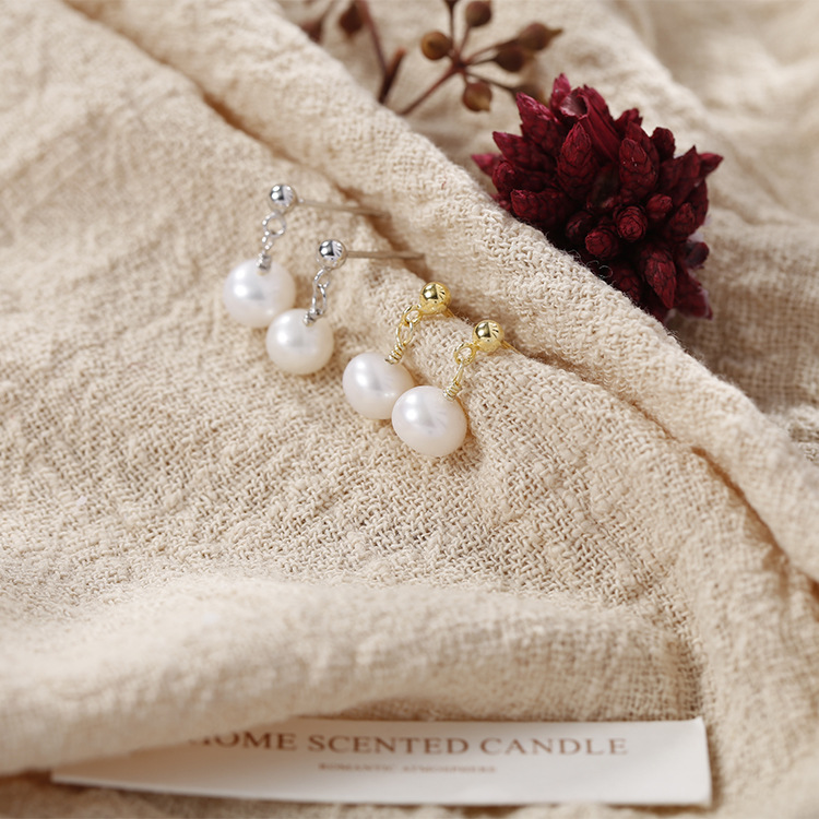 S925 Sterling Silver Natural Freshwater Pearl Stud Earrings - Image 2