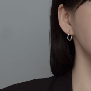 S925 Sterling Silver Egg-Shaped Ear Hooks