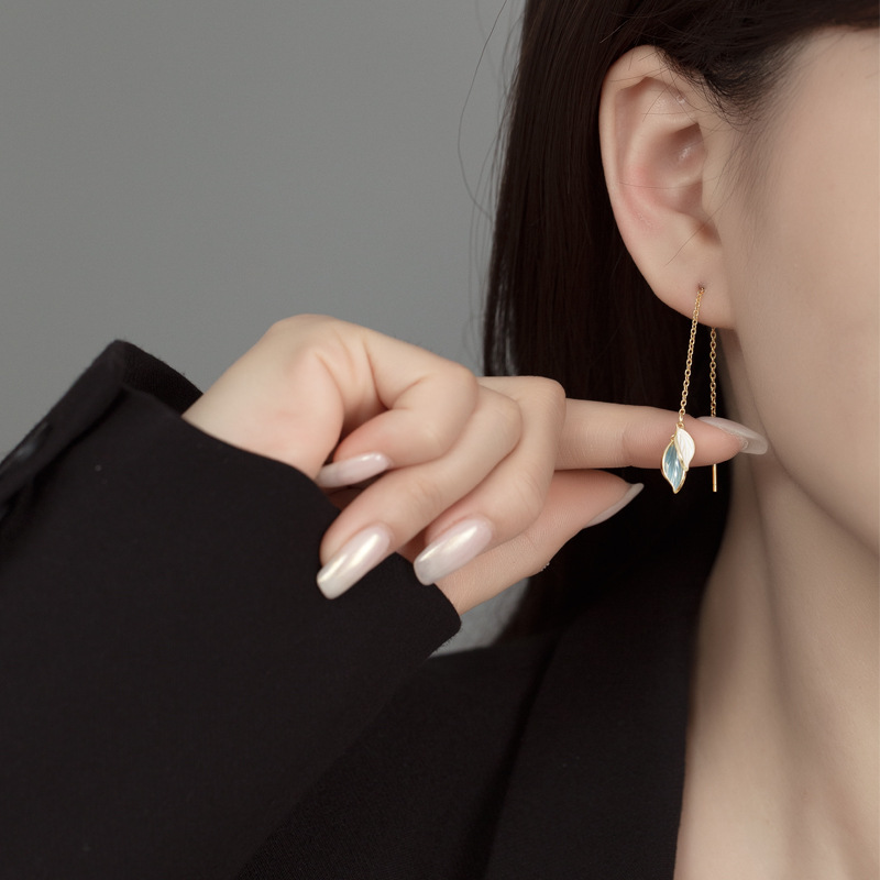 S925 Sterling Silver Long Leaf Ear Threaders - Image 2