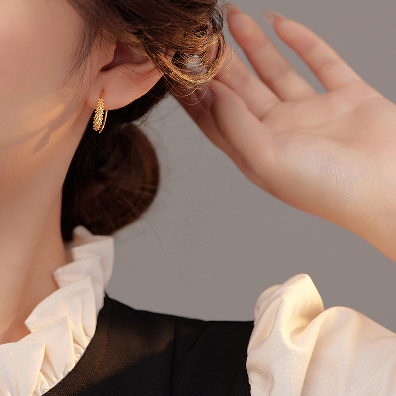 S925 Sterling Silver Wheat Circle Earrings - Image 3