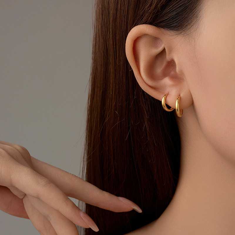 S925 Sterling Silver Minimalist Hoop Earrings - Image 2