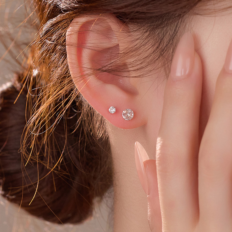 S999 Fine Silver Four-Prong Zircon Stud Earrings