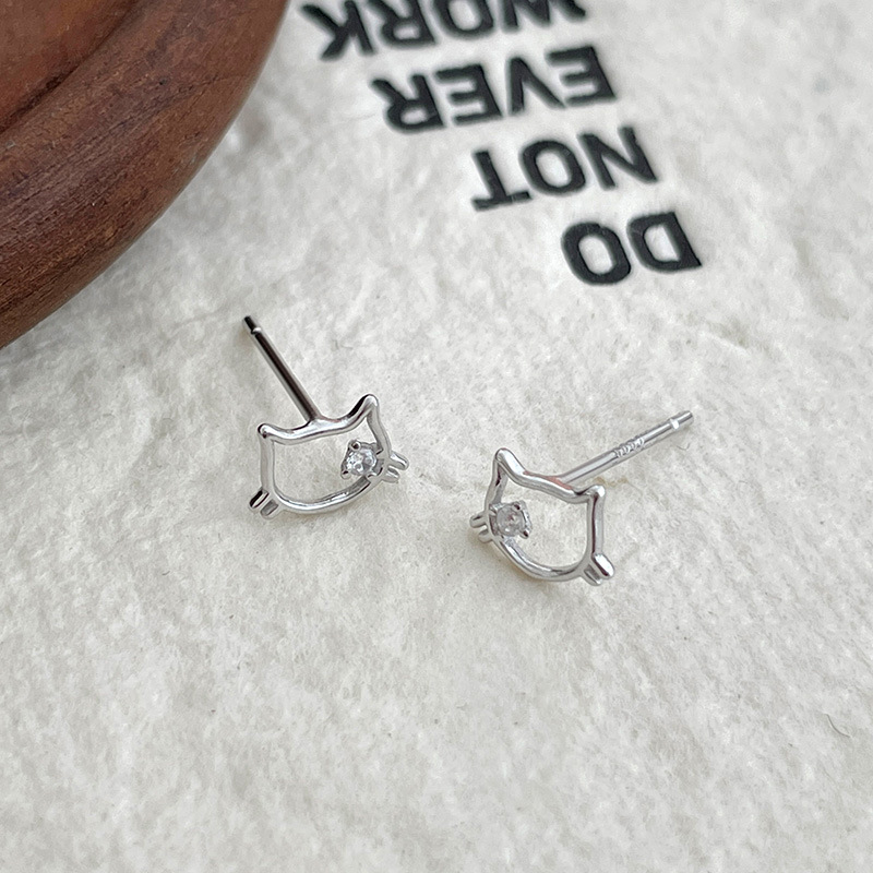 S999 Fine Silver Openwork Cat Stud Earrings - Image 2