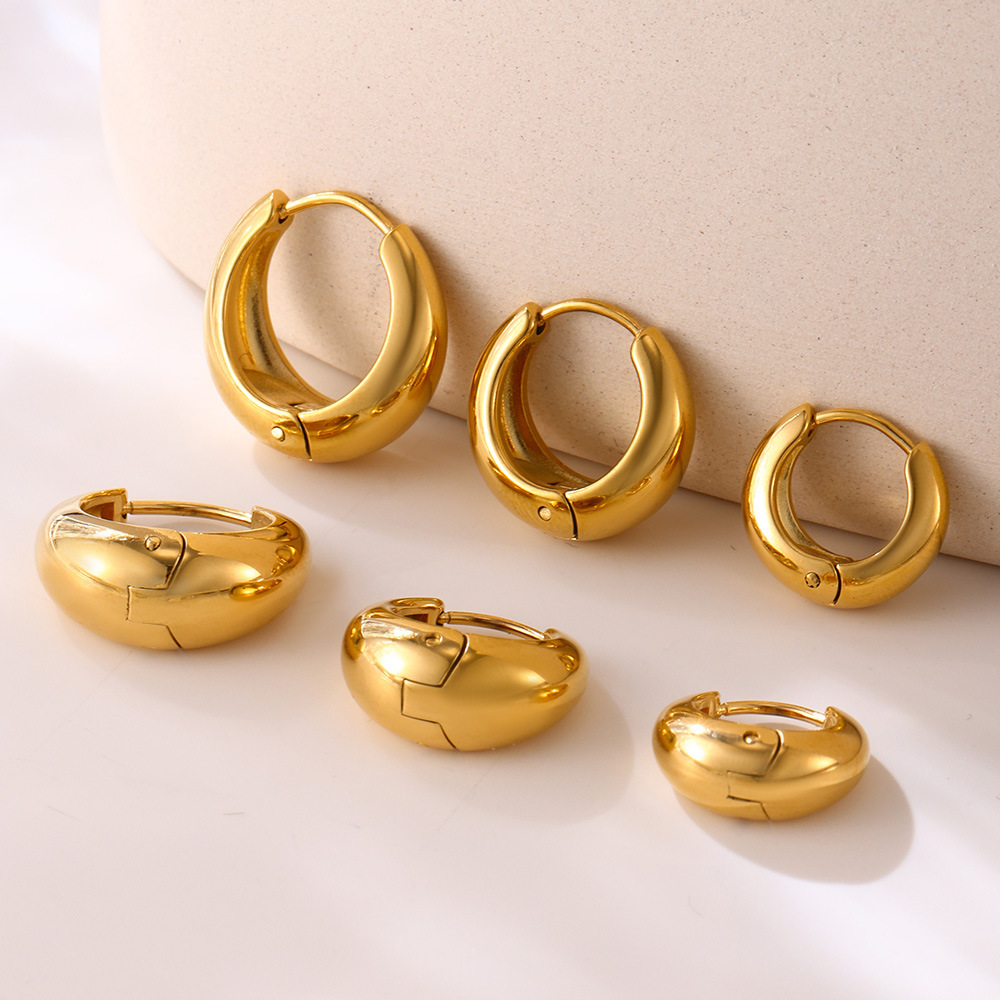 Stainless Steel Minimalist Hoop Earrings - Image 3