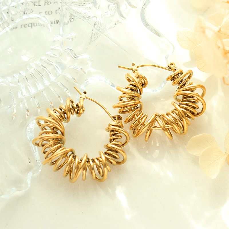 Geometric Interlocking Copper Earrings - Image 2