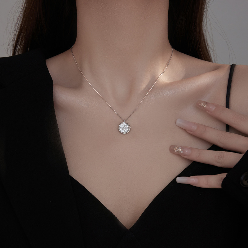 S925 Sterling Silver Compass Pendant Necklace - Image 3