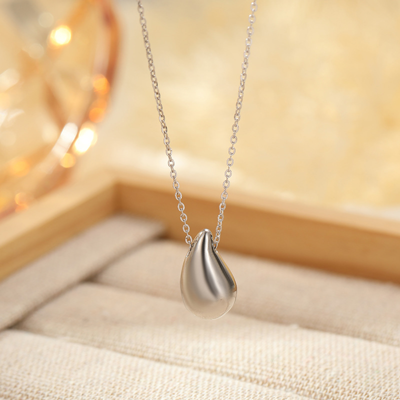 S925 Sterling Silver Gold-Plated Teardrop Necklace - Image 2