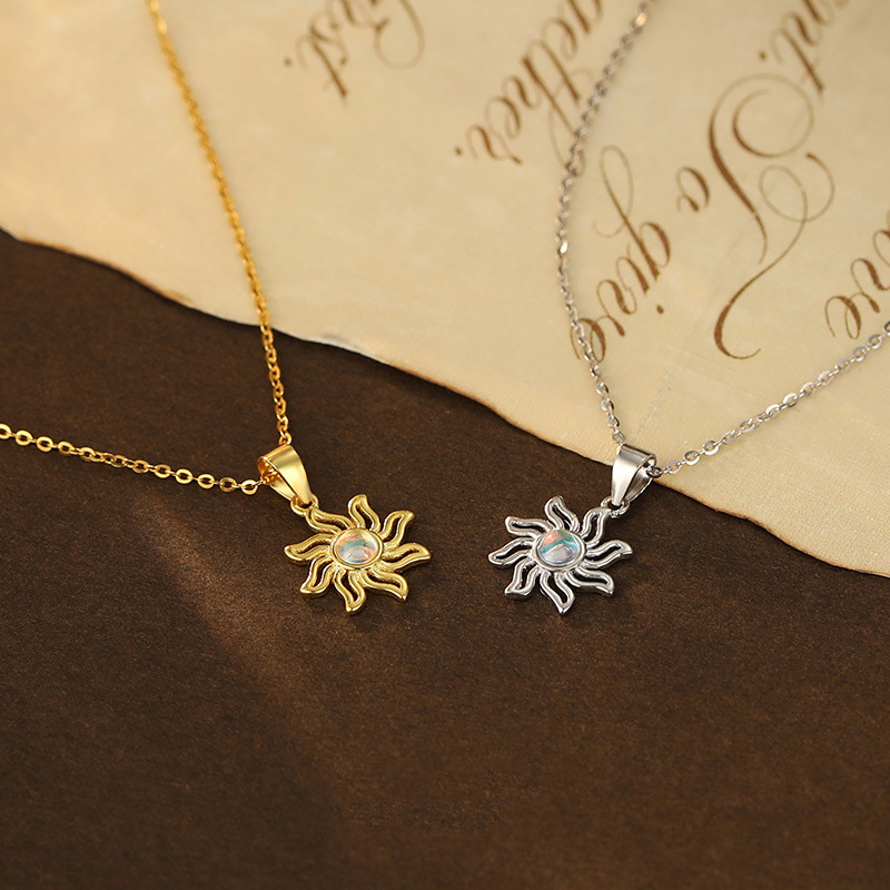 S925 Sterling Silver Sun Pendant Necklace