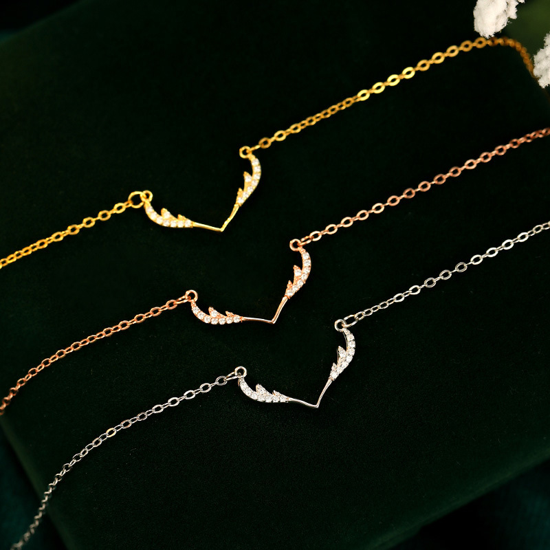 S925 Sterling Silver Reindeer Necklace
