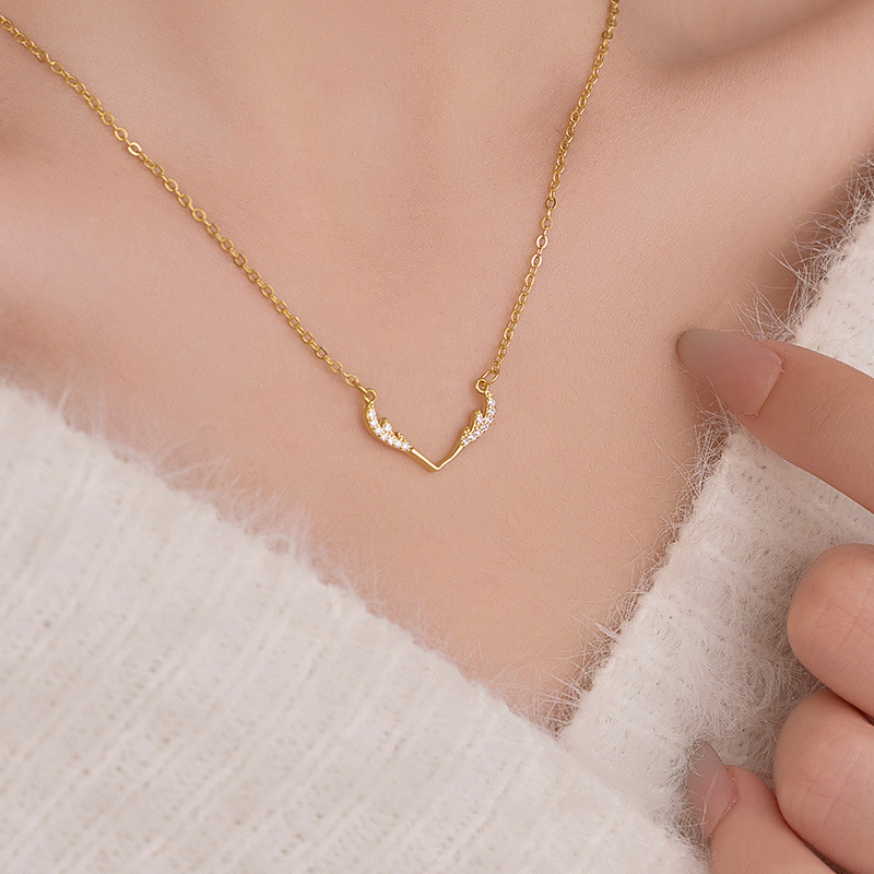 S925 Sterling Silver Reindeer Necklace - Image 3