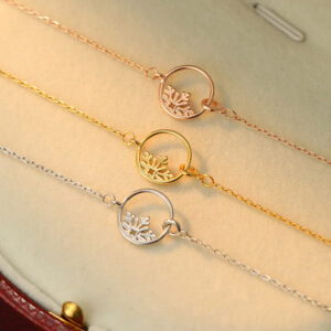 S925 Sterling Silver Half-Snowflake Circle Necklace