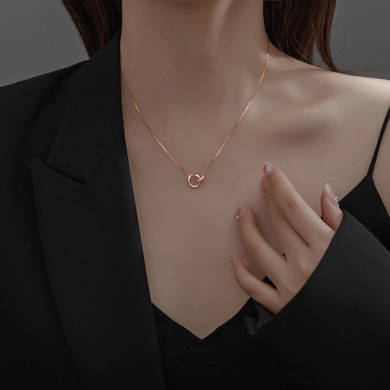 S925 Sterling Silver Möbius Heart Necklace