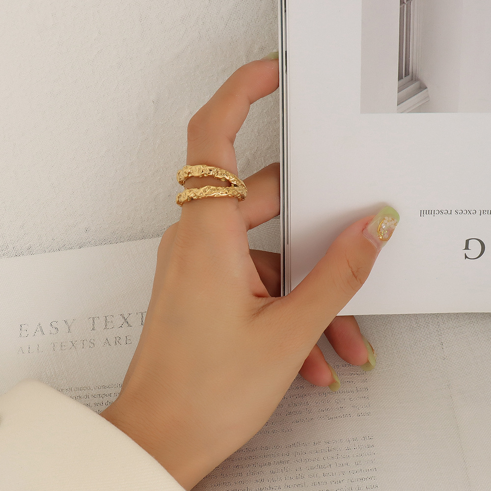 Titanium Steel Hammered Foil Texture Double-Layer Ring - Image 3