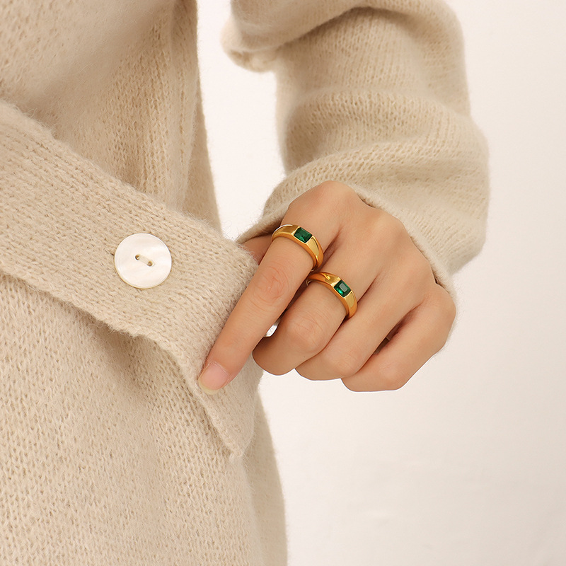 Titanium Steel Green Zircon Inlay Ring