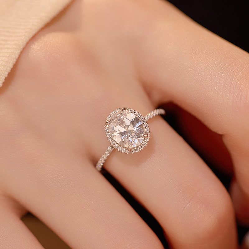 S925 Sterling Silver Luxury Oval Solitaire Ring - Image 3