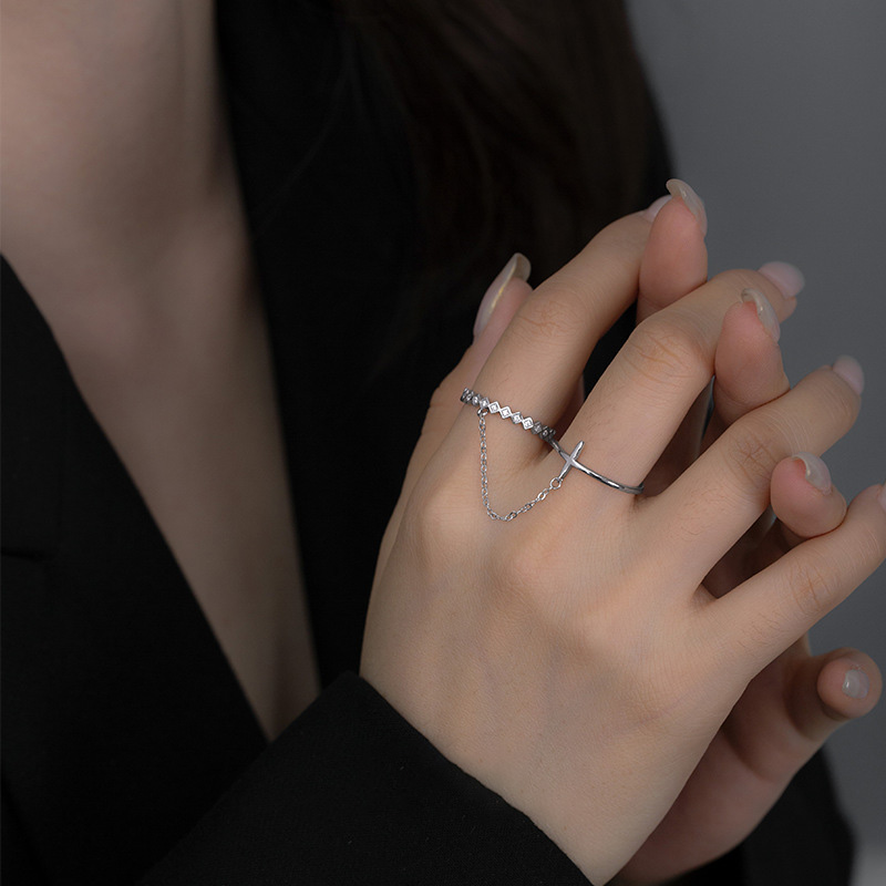 S925 Sterling Silver Cross Chain Ring - Image 2