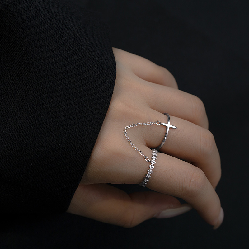 S925 Sterling Silver Cross Chain Ring - Image 3