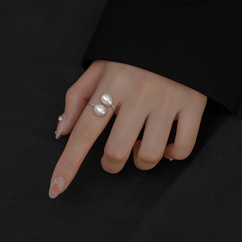 S925 Sterling Silver Natural Freshwater Double Pearl Ring - Image 3