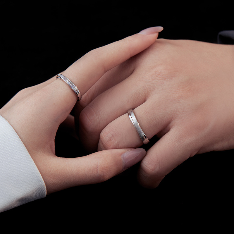 S925 Sterling Silver Minimalist Möbius Couple Rings - Image 2