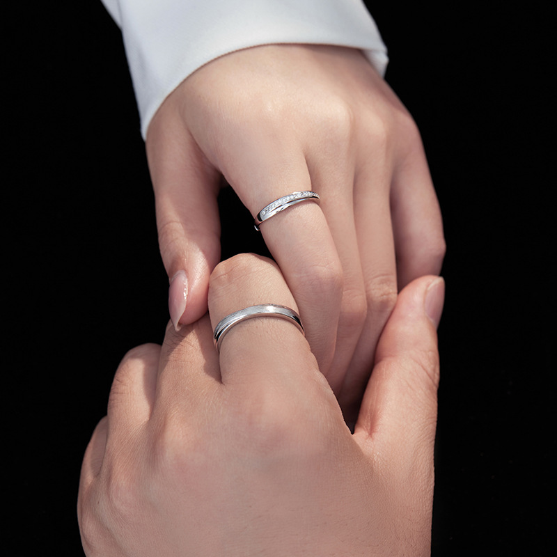 S925 Sterling Silver Minimalist Möbius Couple Rings - Image 3