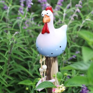 Long-legged chicken - blue chicken