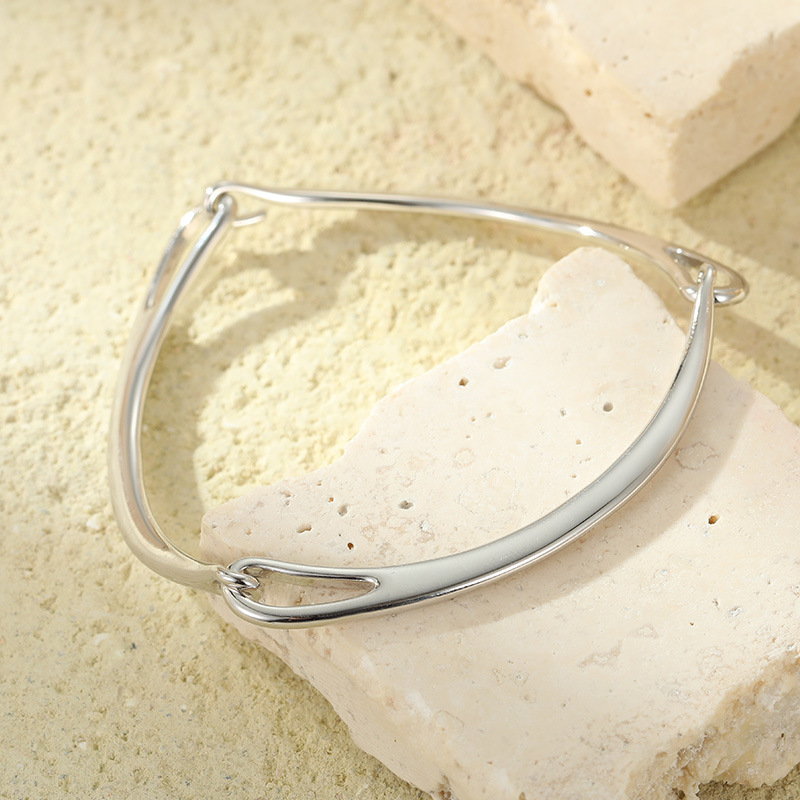 S925 Sterling Silver Minimalist Buckle Bracelet - Image 2