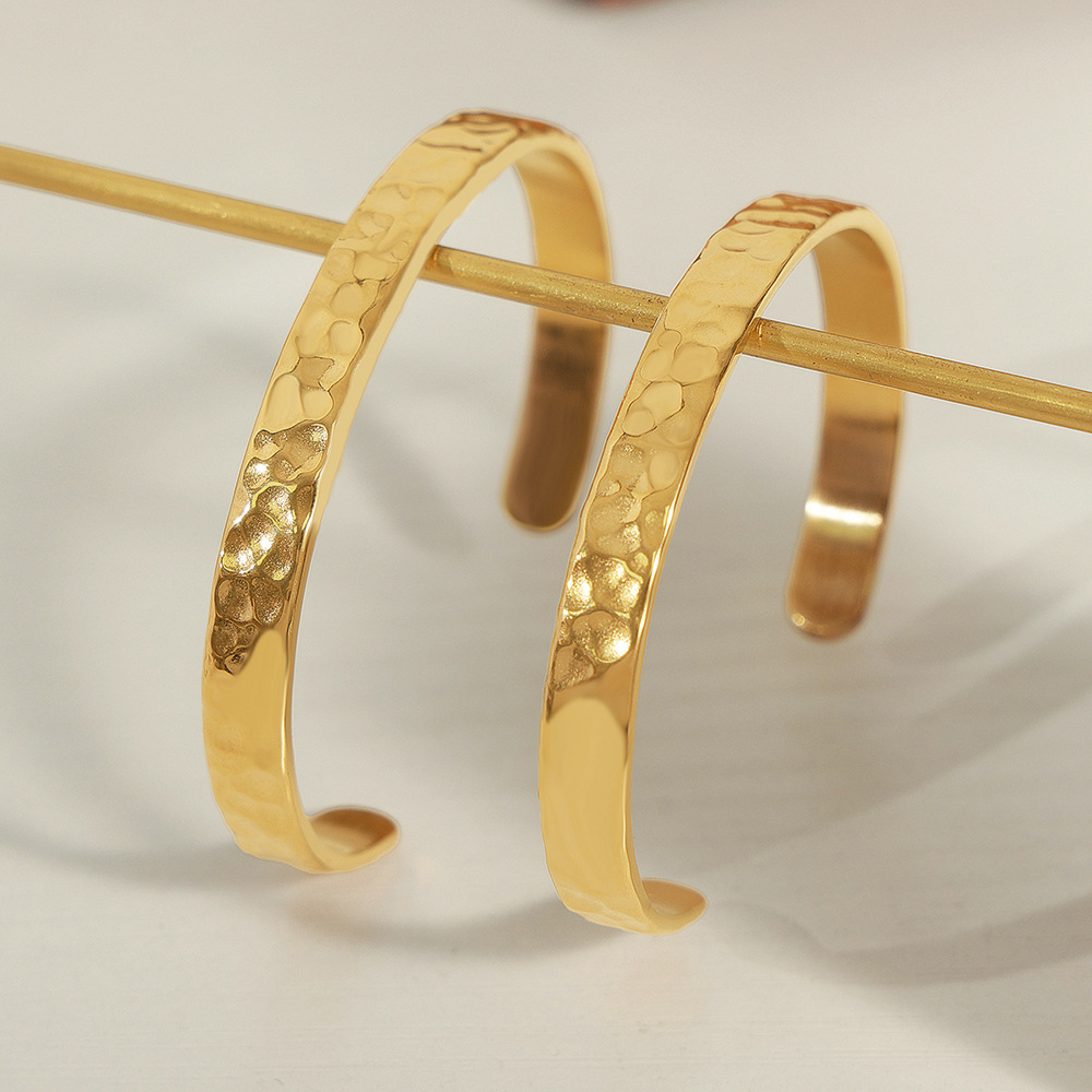 Titanium Steel Minimalist Textured Hammered Finish Open Bangle - Image 2