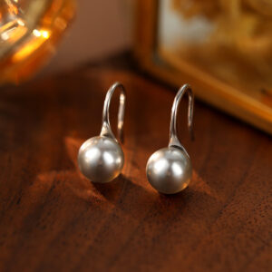 white gold＆grey pearls8mm