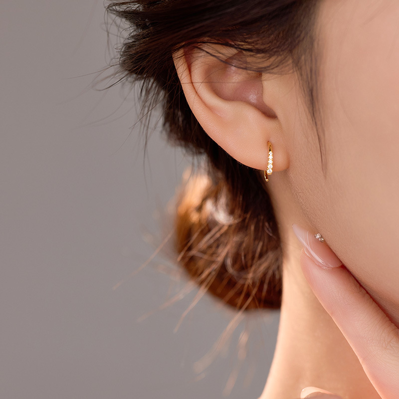 S925 Sterling Silver C-Shaped Circle Earrings with Sparkling Zirconia - Image 2