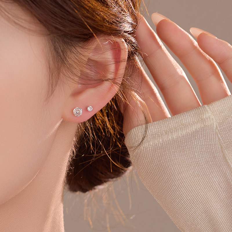 S999 Fine Silver Four-Prong Zircon Stud Earrings - Image 2