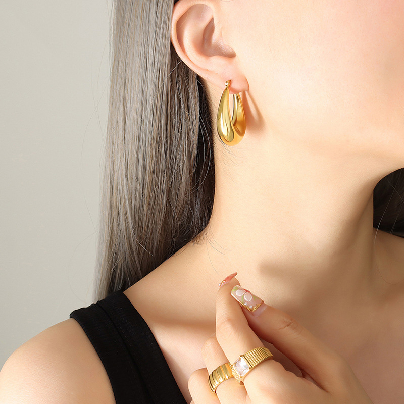 Titanium Steel U-Shaped Mixed Size Earrings