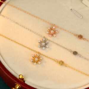 S925 Sterling Silver Snowflake Necklace