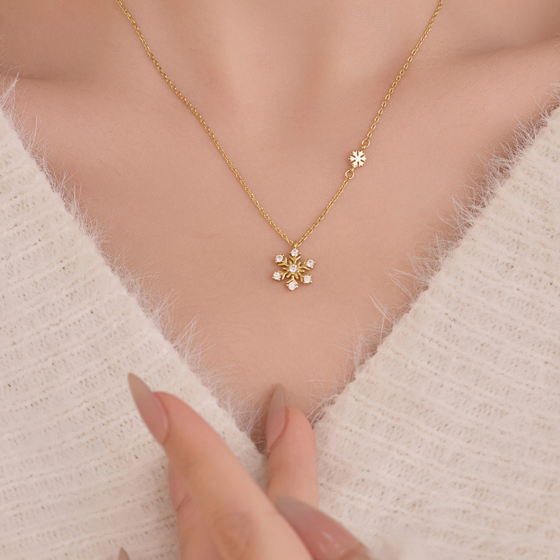 S925 Sterling Silver Snowflake Necklace - Image 3