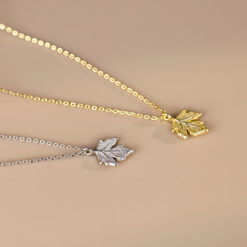 S925 Sterling Silver Maple Leaf Necklace - Image 3