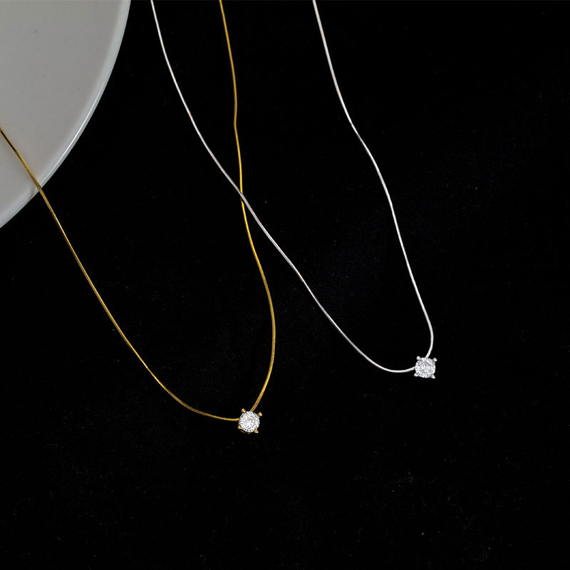 S925 Sterling Silver Four-Prong Zircon Necklace - Image 2