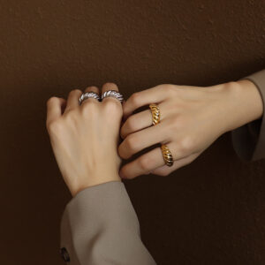 Titanium Steel Vintage Threaded Ring