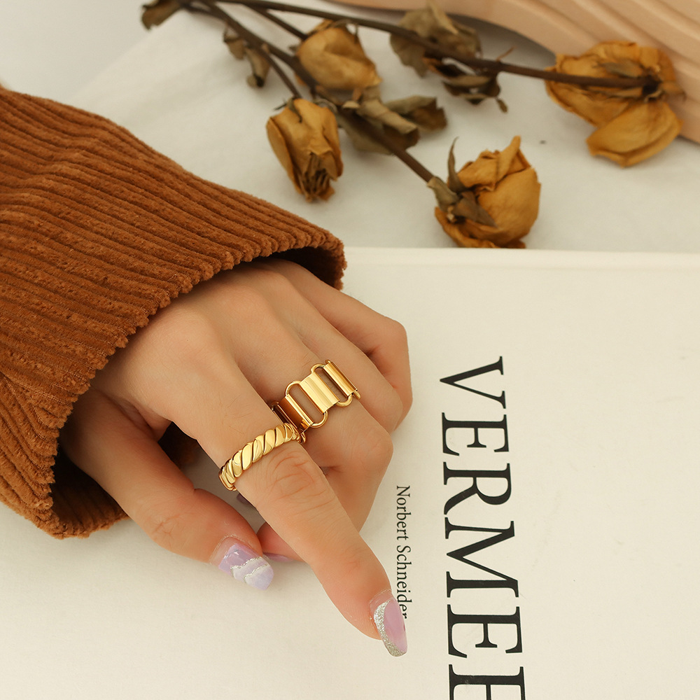 Titanium Steel Minimalist Geometric Vintage Ring - Image 4